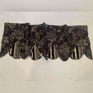 Williamsburg Window Valance Black/Tan/ White Double Layered Scalloped 52”x 18”